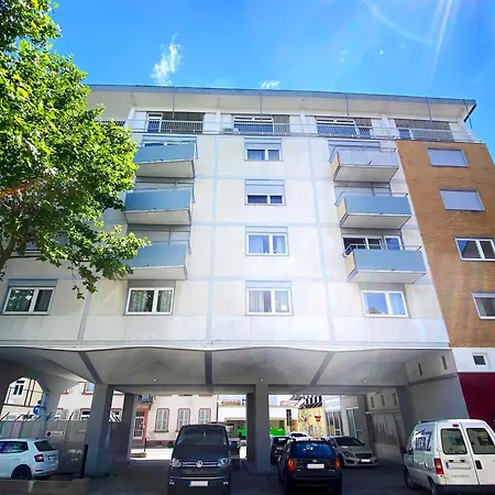 Apartment Dompanorama Der Kleine Dschungel Fuer 2-4 Pers Speyer