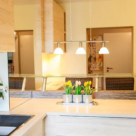 アパート Dompanorama Der Kleine Dschungel Fuer 2-4 Pers